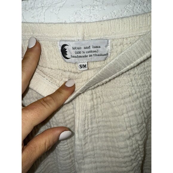 Lotus & Luna Wide Leg Gauze Pull On Pants in Beige 100% Cotton Size S/M Boho 1C - Picture 7 of 8